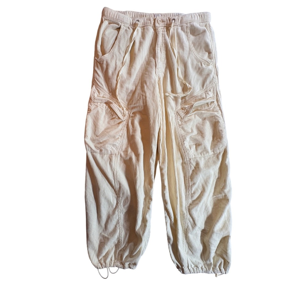 BDG Corduroy Cargo Pants Womens Medium Cream Wide Leg Relaxed Utility Streetwear
